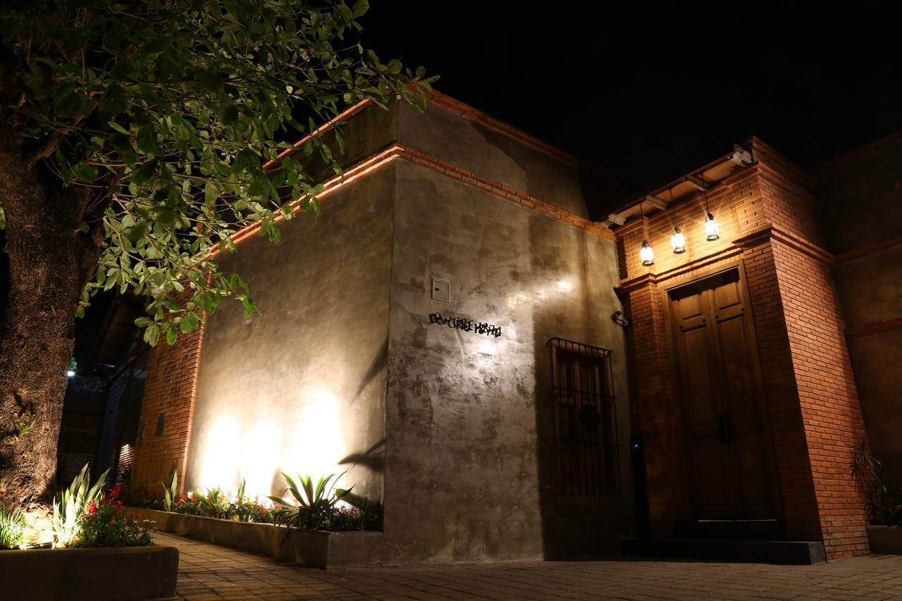 Casa Sucre Bed & Breakfast Asuncion Exterior photo