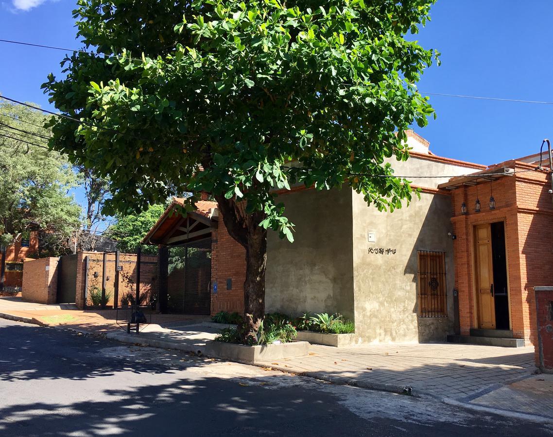 Casa Sucre Bed & Breakfast Asuncion Exterior photo
